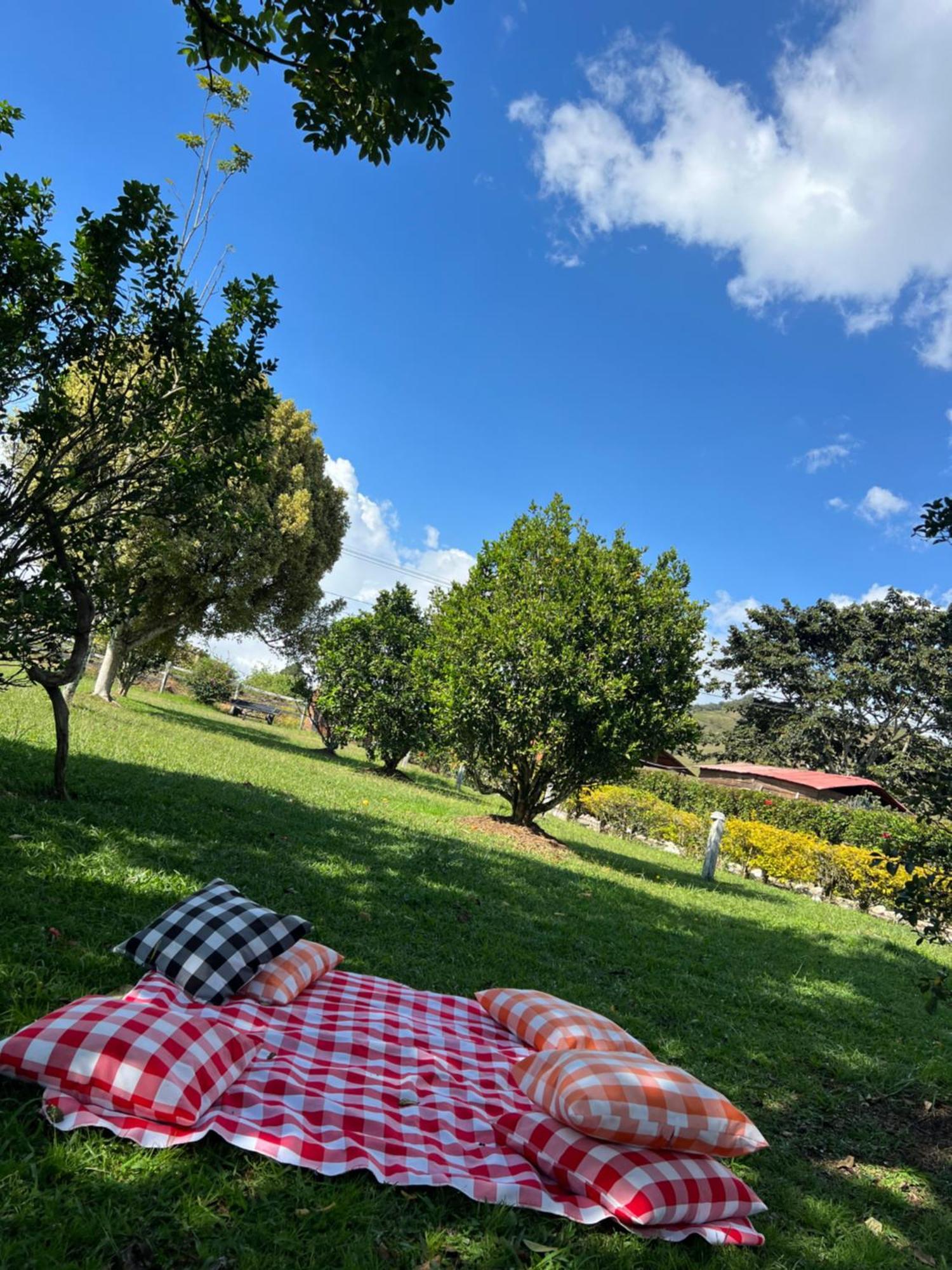 Finca Hotel Paraiso Urrao エクステリア 写真